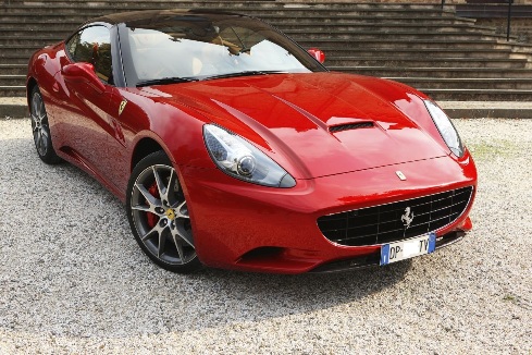 Autonoleggio Ferrari-Noleggio Ferrari California